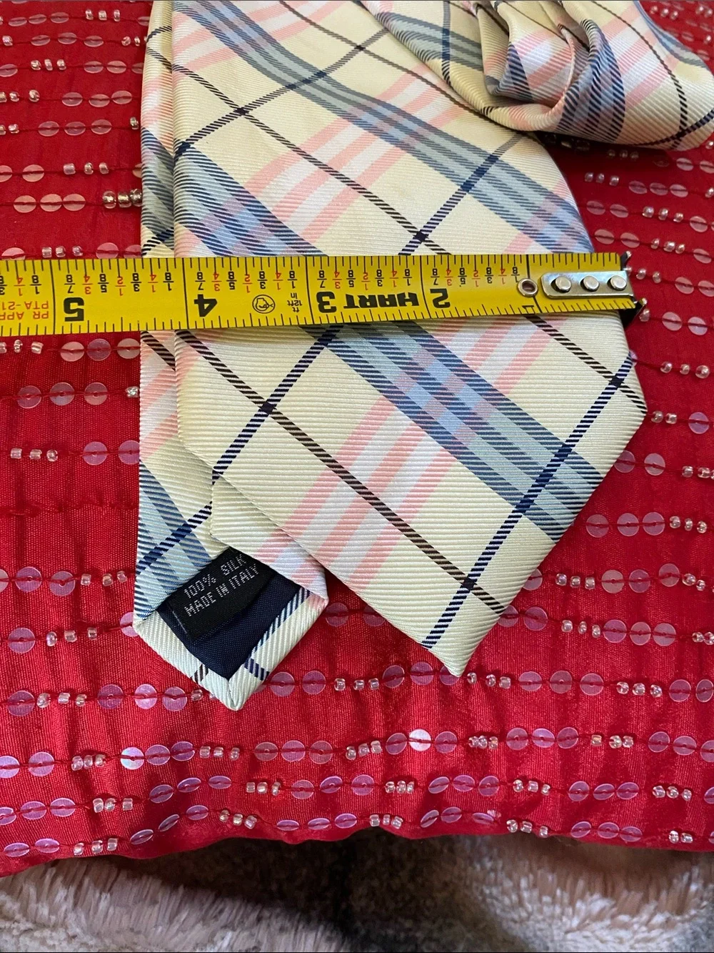 Burberry 💯 Silk Made in Italy 🇮🇹 Signature Subtle Shimmer Luxury Tie NWOT
